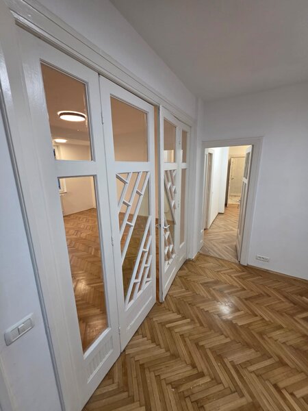 Piata Unirii, ultracentral